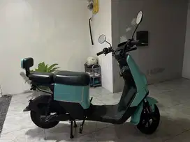 Sepeda Listrik Viar C2 - Rasa motor, Gampang & Hemat