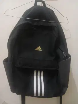ADIDAS COURT BAGPACK ORIGINAL SECOND PRELOVED MASIH BAGUS BANGET