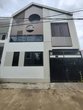 Rumah second full furnished di Duren sawit jakarta timur