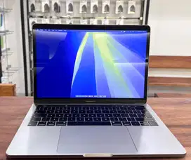 MacBook Pro 13 inch 2019, Core i5, RAM 16GB, SSD 512 GB