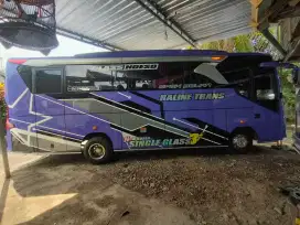 Medium Isuzu nqr 2014