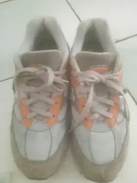 Sepatu new balance 992 usa