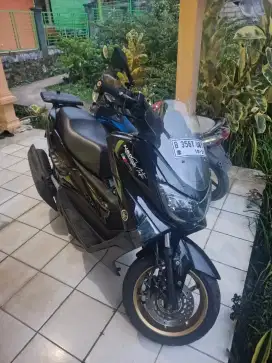 Nmax 2017 old hitam