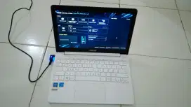 Jual netbook ASUS