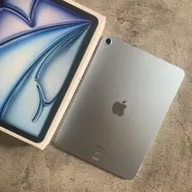 [iBox] IPAD AIR 6 M2 128GB - Blue Like new condition