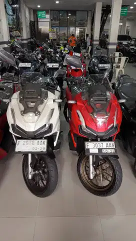 Honda adv 160 CBS