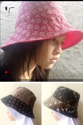 Topi Buckethat batik motif truntum merah