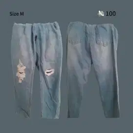 Celana Jeans Sobek Wanita