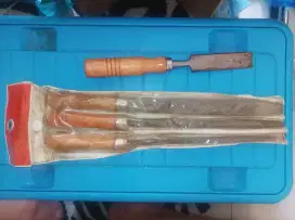 KIKIR PIPIH BULAT SEGITIGA + PAHAT SET