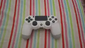 Stik PS4 Dualshock 4 controller original Sony putih