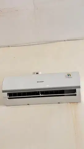 DIJUAL AC SHARP