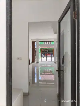 Dijual/Sewa Ruko Di Manglid 2 Lantai Terawat Siap Pakai