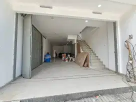 Cihampelas Dijual/Sewa Ruko 4 Lantai Siap Pakai