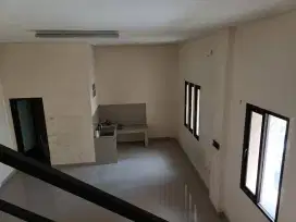 Ruko Kalipah Apo Disewa 3,5 Lantai Hadap Selatan