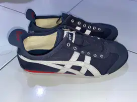 SEPATU ONITSUKA TIGERS UK 39