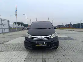 Honda Freed 1.5 SD AT 2014 MOBIL SIAP PAKAI GARANSI 1 TAHUN