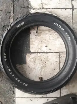 Ban IRC berkualitas copotan 90 / 90 pless masang