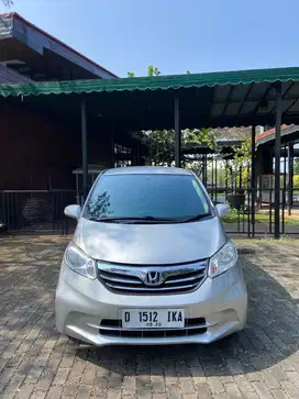 Honda Freed 1.5 S AT Thn 2013