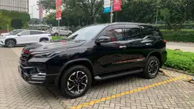 Toyota Fortuner 2.4 VRZ 4X2 AT
