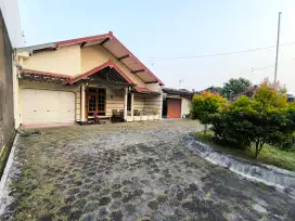 1 menit dari balaikota Jogja, rumah luas, lokasi premium tengah Kodya