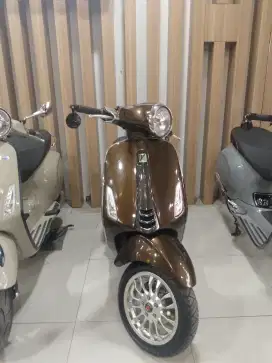 PIAGGIO VESPA PRIMAVERA IGET 2016 PERFECT CONDITION