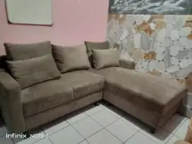 Di jual sofa L masih baru pake
