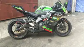 Kawasaki Ninja ZX25R KRT 2021