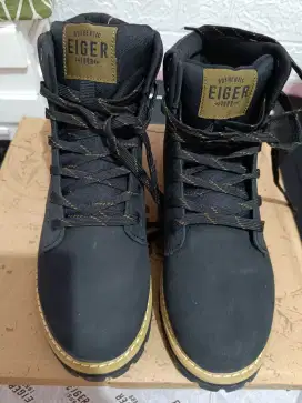 EIGER DAUERHAFT 1.0 MID CUT SHOES, HITAM NO. 42