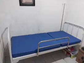 Bed Ekonomis 1 Engkol + Roda | Ranjang Tempat Tidur Standar 1 Crank