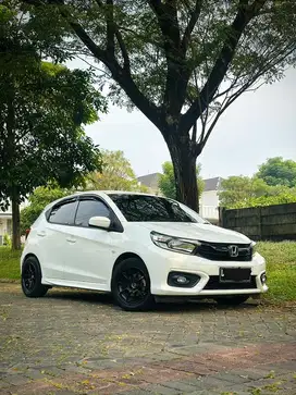 Honda Brio E CVT 2022