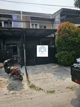 Dijual Rumah 2lt Siap Huni di Taman Royal 1 Cluster Mahoni Tangerang