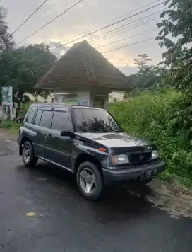 Dijual suzuki sidekick 1995 (Harga Nego)
