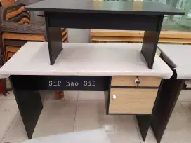 Meja tulis kantor