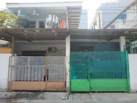 Dijual Rumah wilayah jelambar selatan VIII (Posisi Hoek)