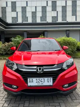 Honda Hrv E AT 2018