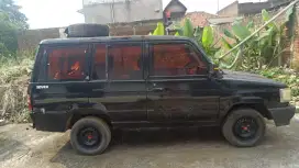 Bismilah jual Toyota Jajang trooper 1991