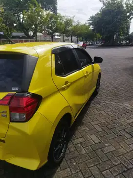 Daihatsu Ayla 2023 Bensin