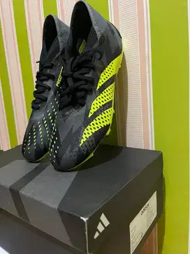 sepatu bola adidas predator Accuracy.3 FG
