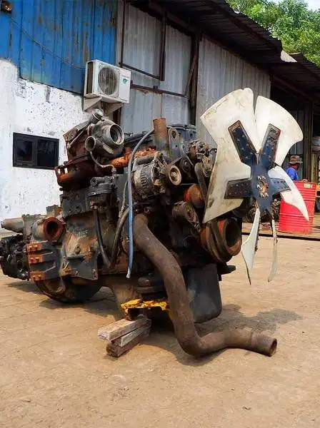 MESIN EXCAVATOR KOMATSU PC300-8