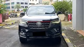Toyota Fortuner 2.4 VRZ TRD Sportivo AT Hitam Facelift 2021 NIK 2020