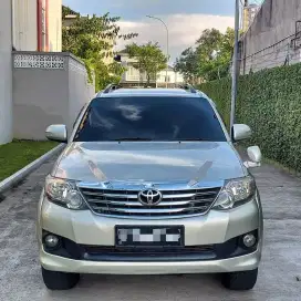 GRAND FORTUNER G MATIC DIESEL SOLAR 2011 SILVER