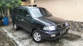 Toyota kijang kapsul LSX 2000