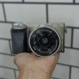 Kamera Mirrorless Sony Alpha A6000 Wifi Nfc