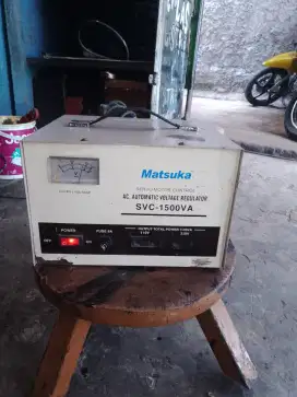 Stabilizer  buat kulkas. Dan flizeer