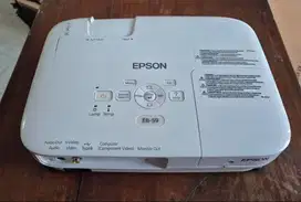 Proyektor Epson EB-S9 Super Mulus