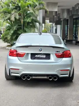 Bmw M4 Coupe Tahun 2014