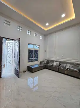 DIJUAL TOWNHOUSE JALAN SULUH KOMPLEK OPERA HOUSE - DAERAH PANCING