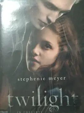 Novel Twilight Saga 1-4 Remaja Vampire