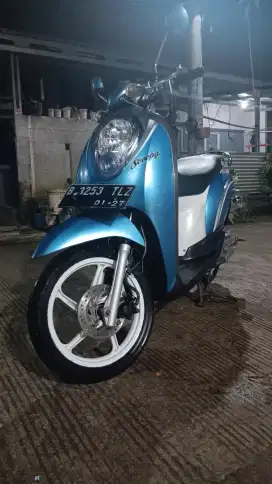 Honda Scoopy 2012