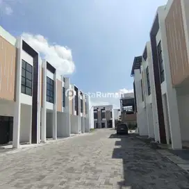 DIJUAL RUMAH JALAN STM UJUNG KOMPLEK GREENPARK CLUSTER ORCHID - JOHOR